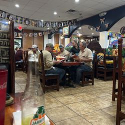 Los Mezquites Mexican Grill