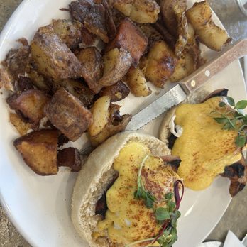Cafe Topes - Coffee & Tea Near Me - Carlsbad, California