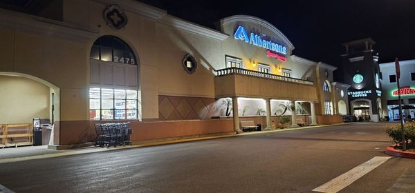 Albertsons by null