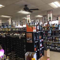 Wine N Liquor Outlet - Quite a selection of wines. Large store with lots of choices