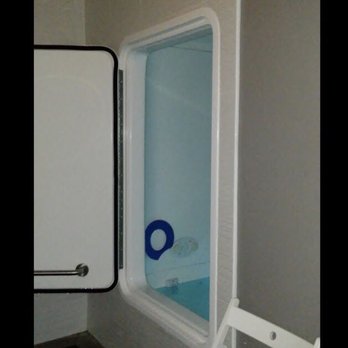 FLOAT STL - Maryland Heights - Alternative to the pods, these float rooms are more spacious and have high ceilings for those who prefer a more 'open' float experience. - Float Spa Near Me - Maryland Heights, Missouri FLOAT STL - Maryland Heights - Alternative to the pods, these float rooms are more spacious and have high ceilings for those who prefer a more 'open' float experience. - Float Spa Near Me - Maryland Heights, Missouri