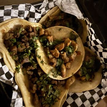 Taco Chundito - Chitlin and asada tacos - Food Trucks Near Me - Hialeah, Florida Taco Chundito - Chitlin and asada tacos - Food Trucks Near Me - Hialeah, Florida