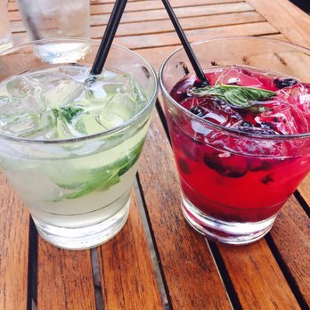 1885 Grill - Cucumber Cooler & Blueberry Mojito - Seafood Near Me - Chattanooga, Tennessee