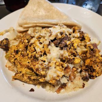 Brunch Snob - Mexican hash bowl with steak, chorizo and eggs, pepper jack, and hash browns. Pretty good. - Breakfast & Brunch Near Me - Phoenix, Arizona