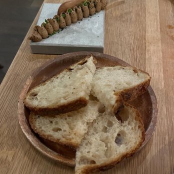 ēst Restaurant - Bread and butter - French Near Me - Toronto, Ontario ēst Restaurant - Bread and butter - French Near Me - Toronto, Ontario