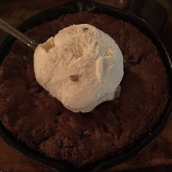 Brick & Brew - Cookie dessert. I hate the debris on the ice cream. - Gastropubs Near Me - Media, Pennsylvania Brick & Brew - Cookie dessert. I hate the debris on the ice cream. - Gastropubs Near Me - Media, Pennsylvania
