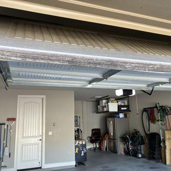 Erm Garage Doors - Before pictures. - Garage Door Services Near Me - Austin, Texas Erm Garage Doors - Before pictures. - Garage Door Services Near Me - Austin, Texas