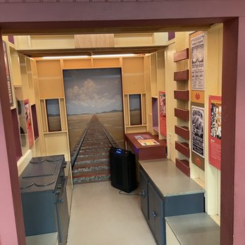 Randall Museum - Model train caboose - Museums Near Me - San Francisco, California Randall Museum - Model train caboose - Museums Near Me - San Francisco, California