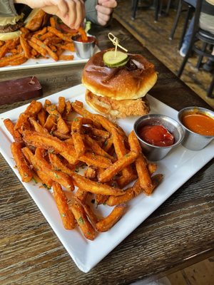 Smuggler Union Restaurant & Brewery by null