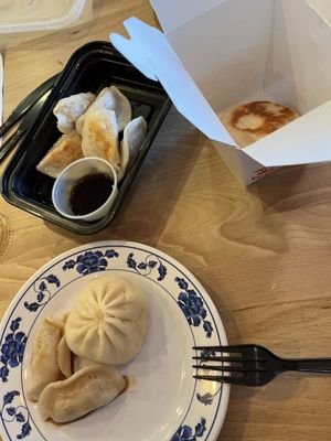 Dumpling Daughter by null