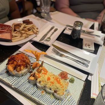 Tayzan - Sushi Bars Near Me - San Juan, Puerto Rico Tayzan - Sushi Bars Near Me - San Juan, Puerto Rico