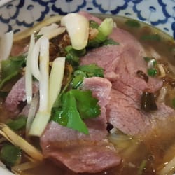 Viet Thai Village - Pho Bo (Tai- raw beef) - much less broth, ingredients & flavor than I am used to
