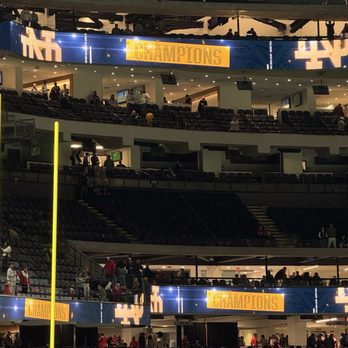 Caesars Superdome - Stadiums & Arenas Near Me - New Orleans, Louisiana