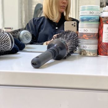 Jana Rago Studios - Blonde color and cut with Jana - Hair Salons Near Me - Boston, Massachusetts Jana Rago Studios - Blonde color and cut with Jana - Hair Salons Near Me - Boston, Massachusetts