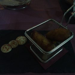 La Fábrica - Croquetas de bacalao.