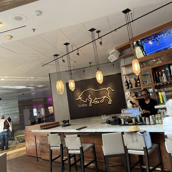 InterContinental Miami - Bar - Hotels Near Me - Miami, Florida