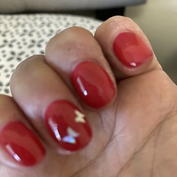 Forever Nails - Stickers already coming off 4.5 hours after appt - Nail Salons Near Me - Anchorage, Alaska
