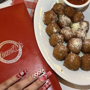 Mama D's - Jamie'S Mozzarella Balls With Marinara - Pizza Near Me - Torrance, California
