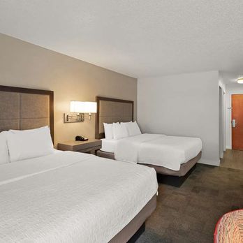 Hampton Inn Lancaster - Guest room - Hotels Near Me - Lancaster, Ohio Hampton Inn Lancaster - Guest room - Hotels Near Me - Lancaster, Ohio