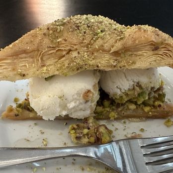 Pistachio Sweetery Cafe - Coffee & Tea Near Me - Vancouver, British Columbia