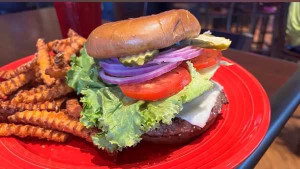 Billy Barooz Pub & Grill by null