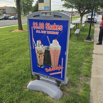 Schoop's Hamburgers - Burgers Near Me - Portage, Indiana