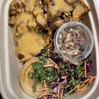 sweetgreen - Healthy Salads, Wraps, and Bowls - Hot Honey Chicken Plate (new) - Salad Near Me - Miami, Florida sweetgreen - Healthy Salads, Wraps, and Bowls - Hot Honey Chicken Plate (new) - Salad Near Me - Miami, Florida