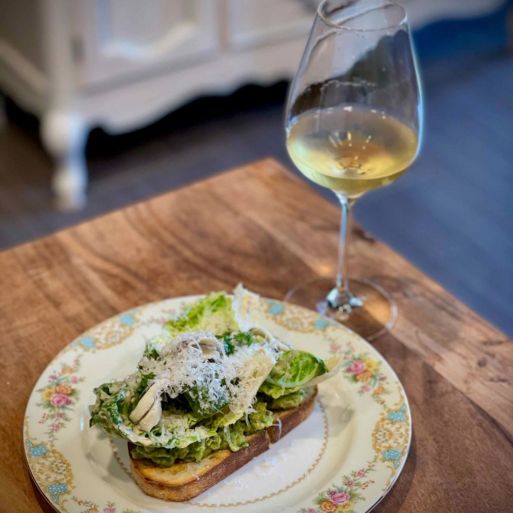 The Best 10 Restaurants near International Plaza and Bay Street in