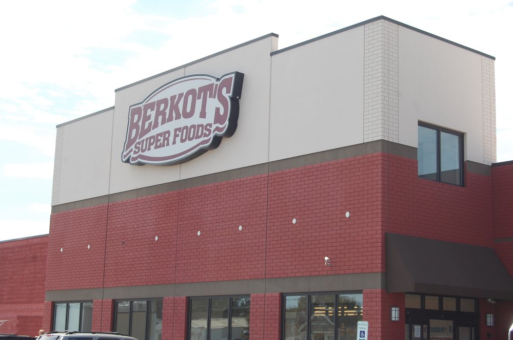 BERKOT’S SUPER FOODS Updated October 2024 17 Reviews 100 S