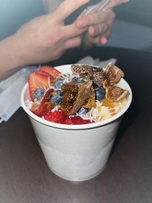 Melrose Squeeze by null