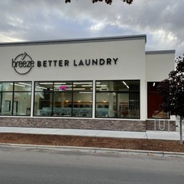 Exterior photo of Breeze Better Laundry - Boise, Idaho Exterior photo of Breeze Better Laundry - Boise, Idaho