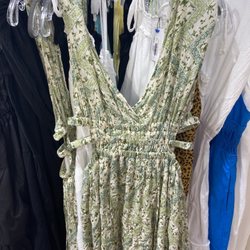 Palmetto Moon - Dresses 75% off