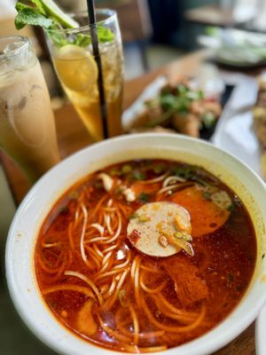 Monster Phở by null