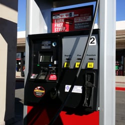 Giant Conoco Gasoline & Convenience Store