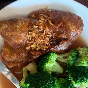 Raan Thai - Tamarind Duck - Thai Near Me - Smithtown, New York Raan Thai - Tamarind Duck - Thai Near Me - Smithtown, New York