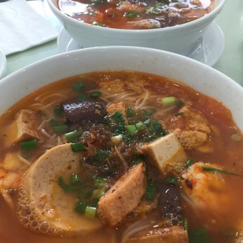 Pho Que Huong - 2 bowls of Bung Rieu! - Vietnamese Near Me - Honolulu, Hawaii Pho Que Huong - 2 bowls of Bung Rieu! - Vietnamese Near Me - Honolulu, Hawaii