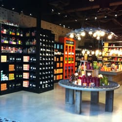 T2 - In store