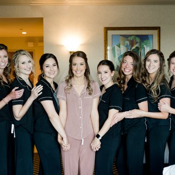 T Loren Studio - Bridal Party Hair & Make-Up - Hair Salons Near Me - Woodridge, Illinois