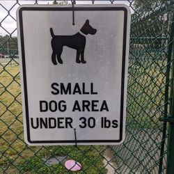 Earl Bell Dog Park - Earl Bell Dog Park, Jonesboro