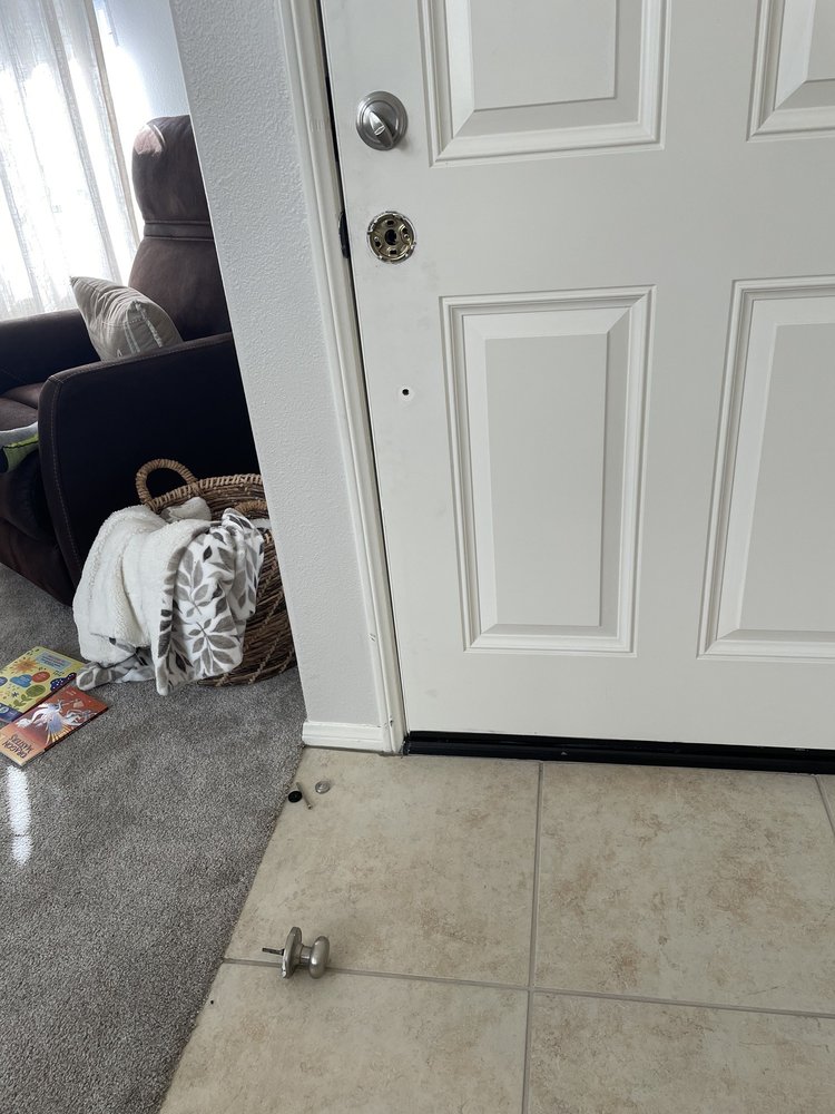 PICK A LOCKSMITH Updated September 2024 12 Reviews Agoura Hills