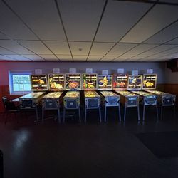 Red Lion Inn - Pinball galore