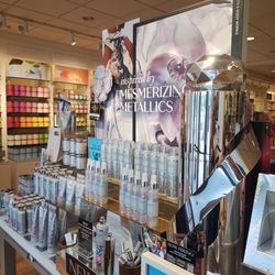 Bath & Body Works