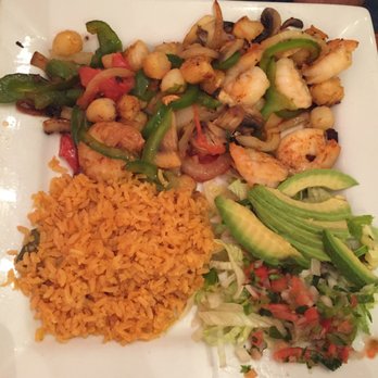 Tacos Oaxaca - Camarones al ajo - Tacos Near Me - Lillington, North Carolina