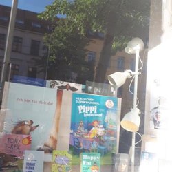 Heiter bis Wolkig - Buchhandlung heiter bis wolkig - knihkupectvo