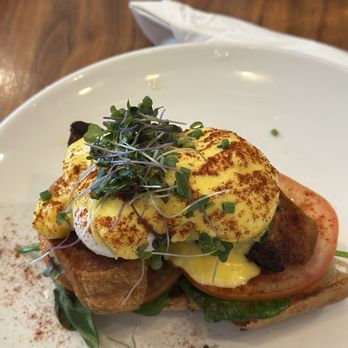 Sibling by Pushkin’s - Pork Belly Eggs Benedict - New American Near Me - Sacramento, California