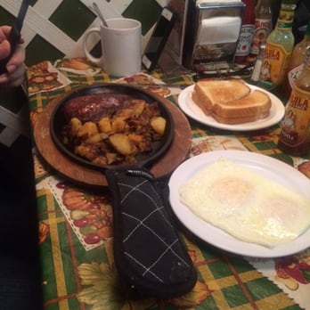 The Huddle - Steak & Eggs - American Near Me - San Diego, California The Huddle - Steak & Eggs - American Near Me - San Diego, California