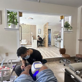 Diva Nails - Peter doing the best pedi - Nail Salons Near Me - Metairie, Louisiana Diva Nails - Peter doing the best pedi - Nail Salons Near Me - Metairie, Louisiana