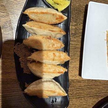 Dough Zone Dumpling House - University District - Chicken Potstickers (6) 鸡肉锅贴 - Chinese Near Me - Seattle, Washington Dough Zone Dumpling House - University District - Chicken Potstickers (6) 鸡肉锅贴 - Chinese Near Me - Seattle, Washington