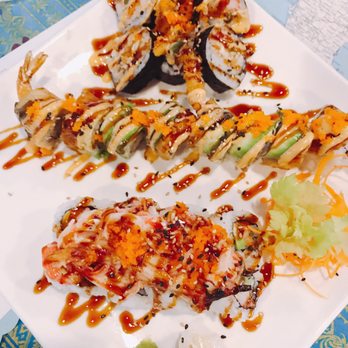 Blue Sake - Spider roll, Bahama roll, dragon roll. - Asian Fusion Near Me - Dunedin, Florida
