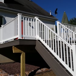 Brett C. Leonardo Carpenter & General Contractor - 14' X 20' Composite Deck And PVC Rails.